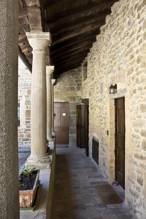 Historical House Medieval Abbey - Al Chiostro Sotto il Monte Habitación foto