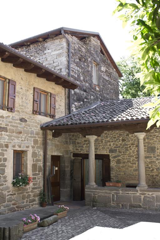 Historical House Medieval Abbey - Al Chiostro Sotto il Monte Habitación foto